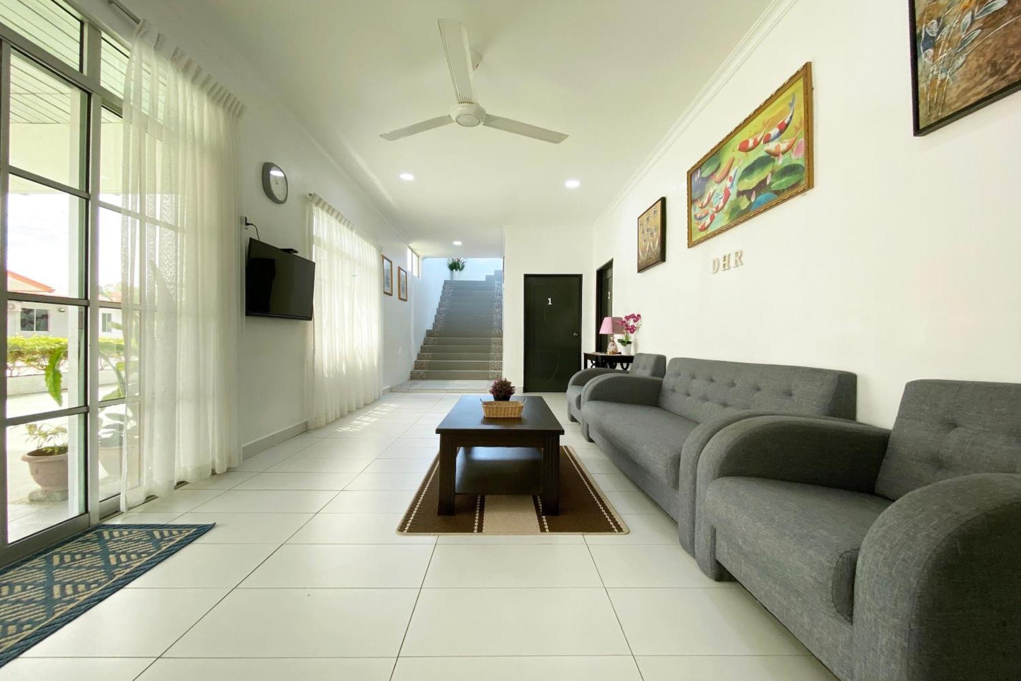 Oyo Home 90230 Dh Residence Kota Belud Exterior foto